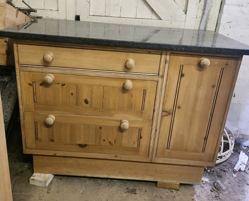 Kitchen island with large - with,