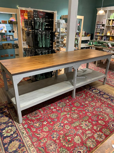 Kitchen island unit
